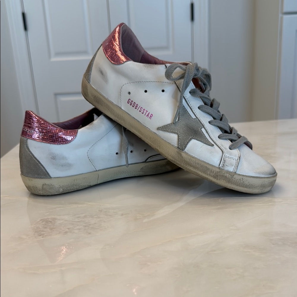 Golden Goose Women's White and Pink Sneakers